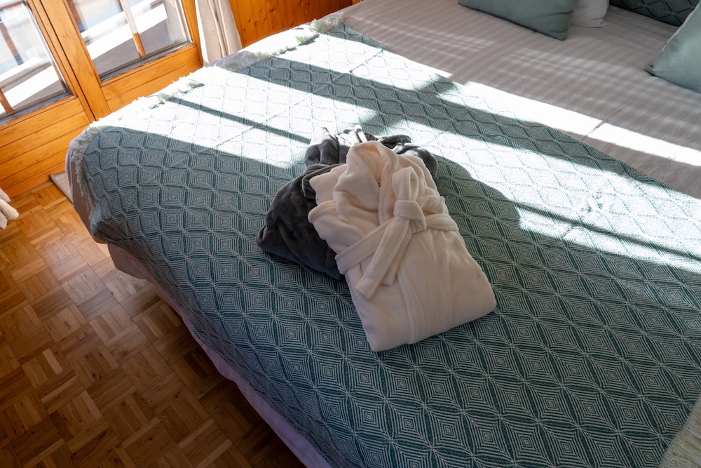 Le Vieux Valais & Aftersky